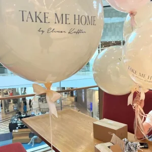 בלון שקוף ממותג יוקרתי